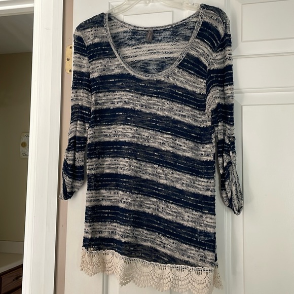 Vanity -  Stripe 3/4 Sleeve Tunic - Picture 1 of 5